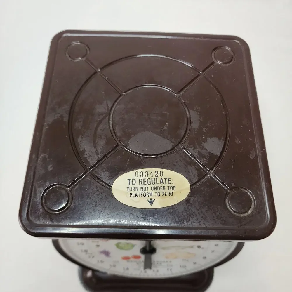 Vintage American Family Scale – Metal – Brown – Fully Functional